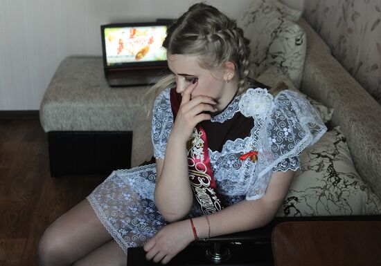 Russia Coronavirus Graduates Farewell Bell