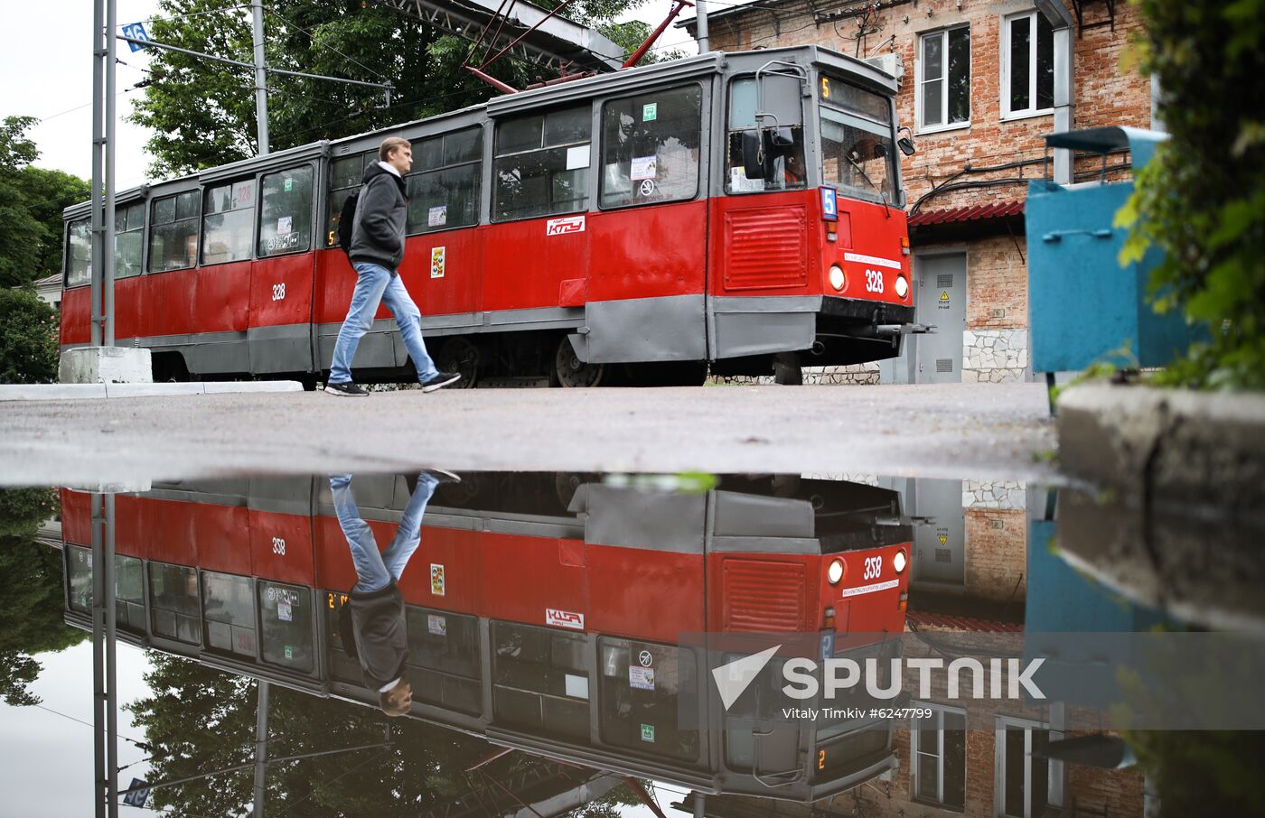 Russia Coronavirus Lockdown Ease