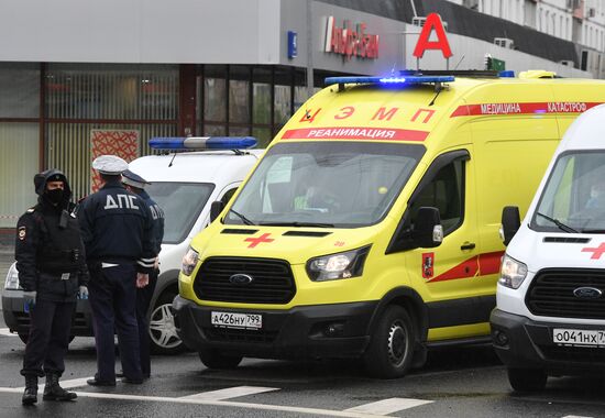 Russia Bank Hostages Seize