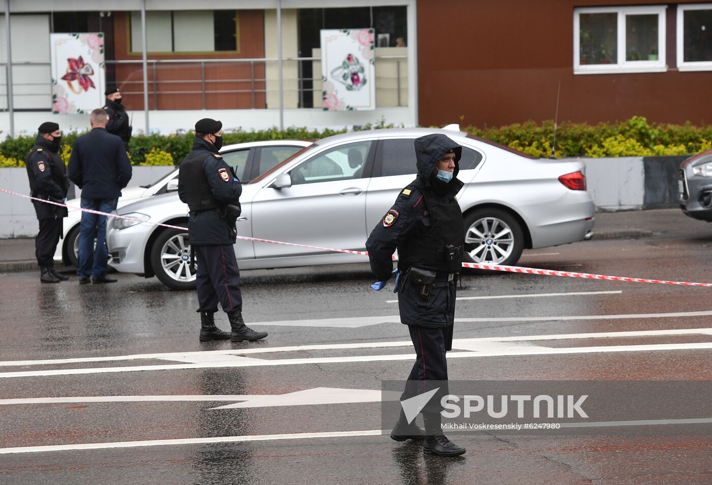 Russia Bank Hostages Seize