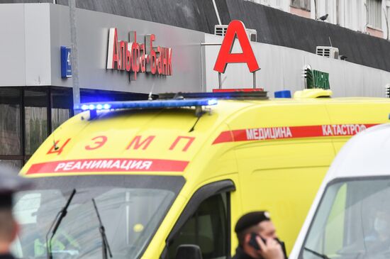 Russia Bank Hostages Seize