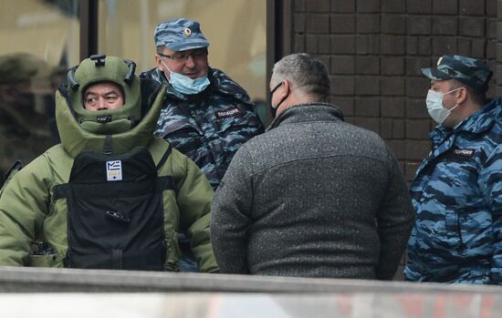 Russia Bank Hostages Seize