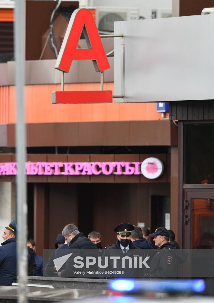 Russia Bank Hostages Seize