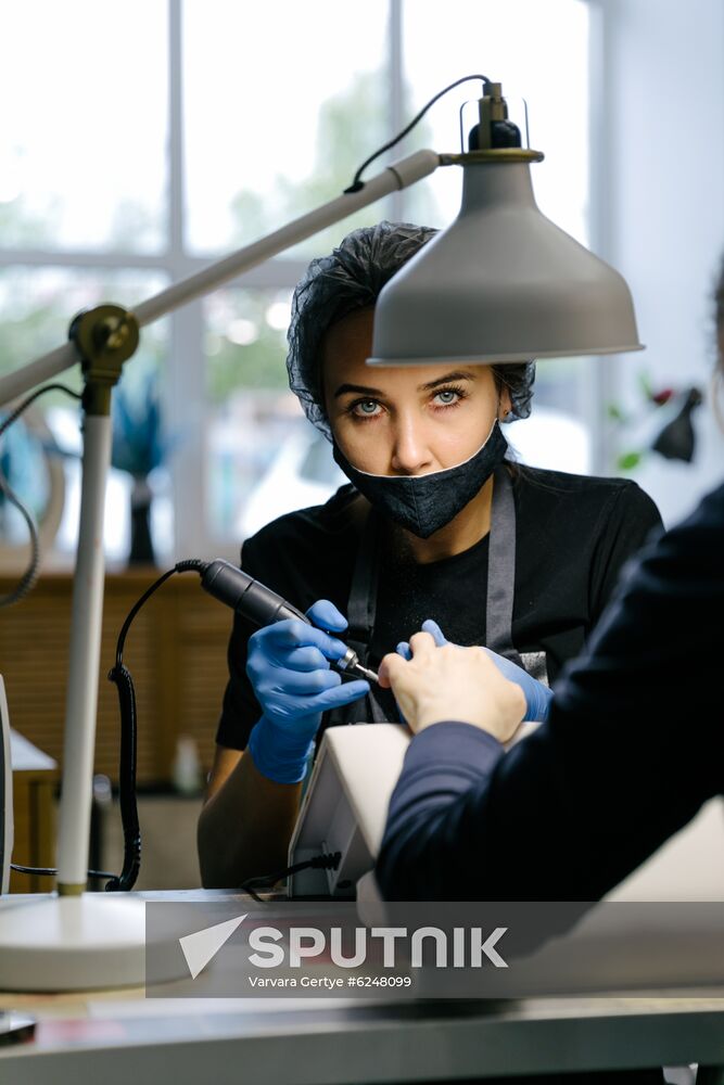 Russia Coronavirus Lockdown Ease