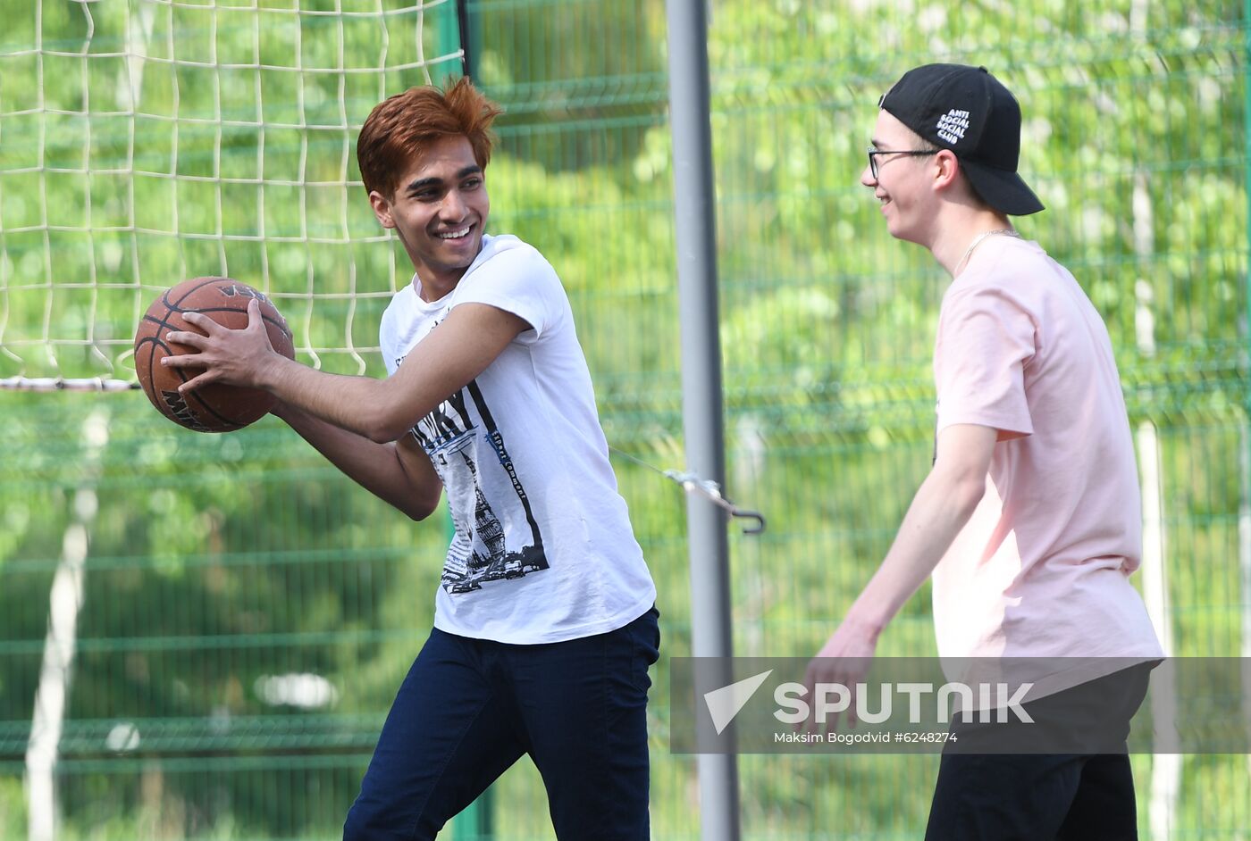 Russia Coronavirus Lockdown Ease