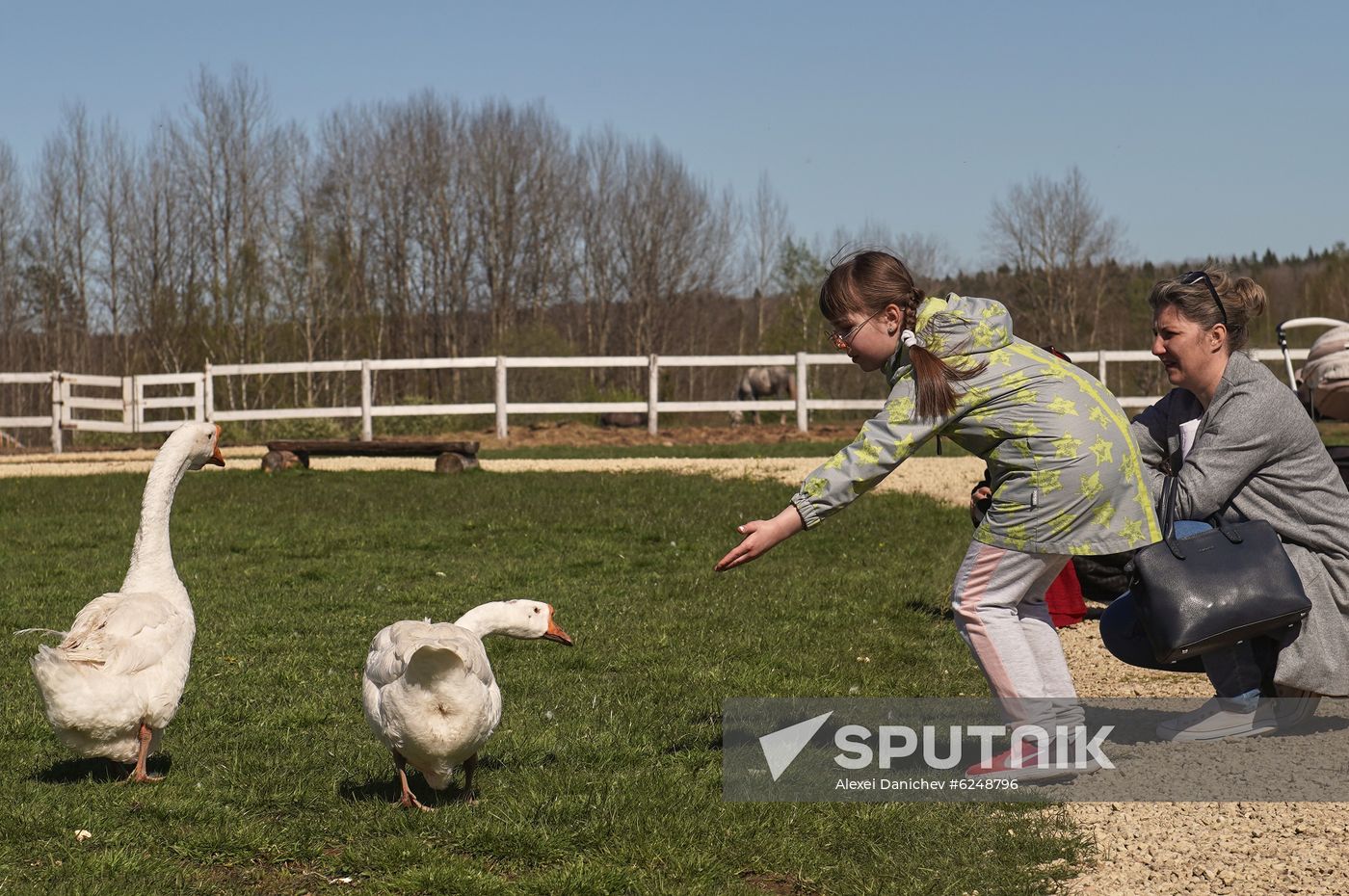 Russia Coronavirus Lockdown Ease