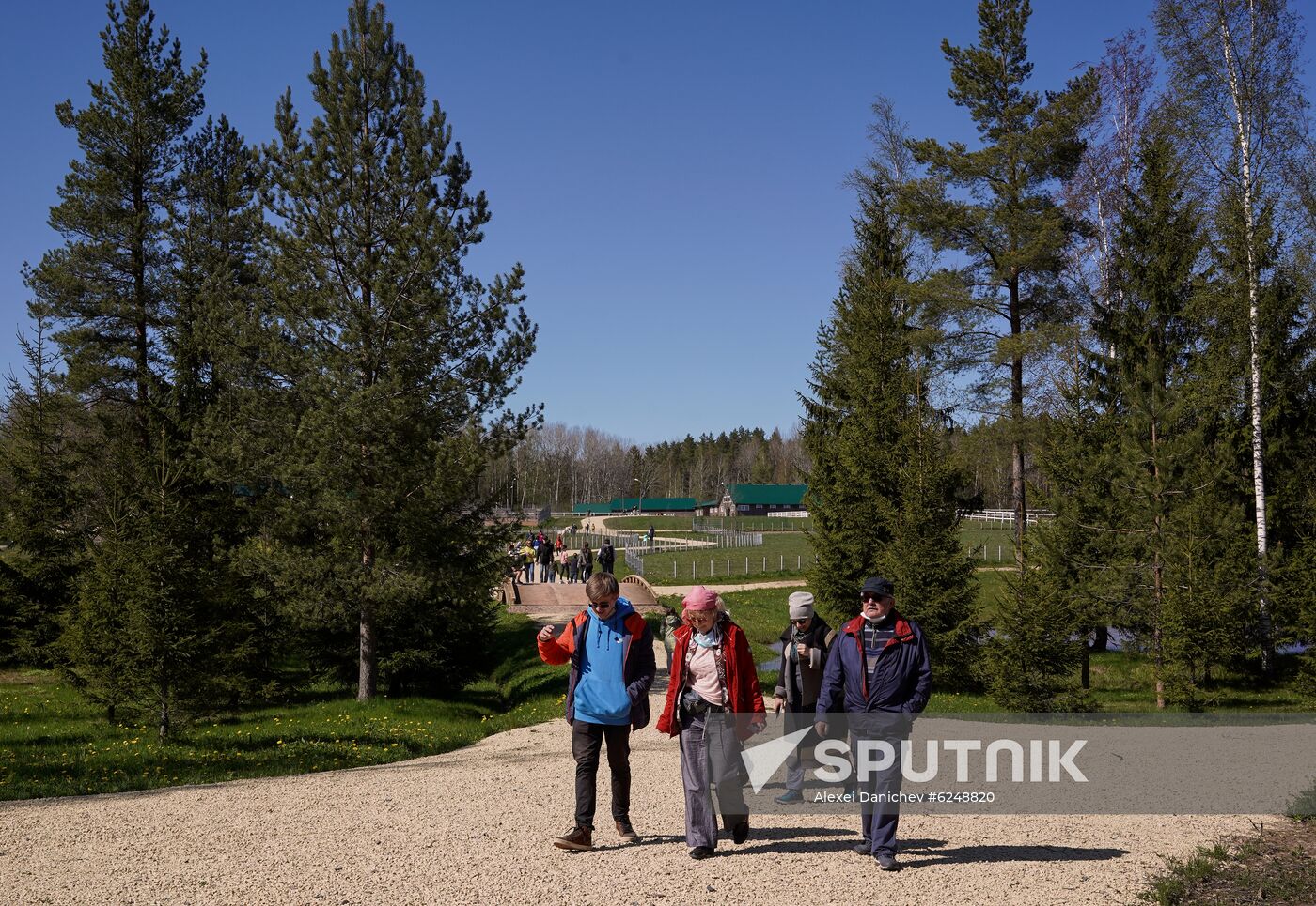 Russia Coronavirus Lockdown Ease