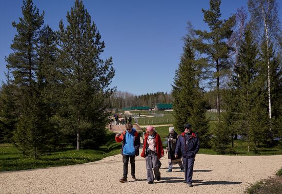 Russia Coronavirus Lockdown Ease