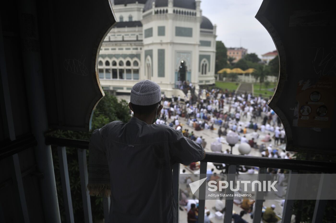 Eid al-Fitr Worldwide 