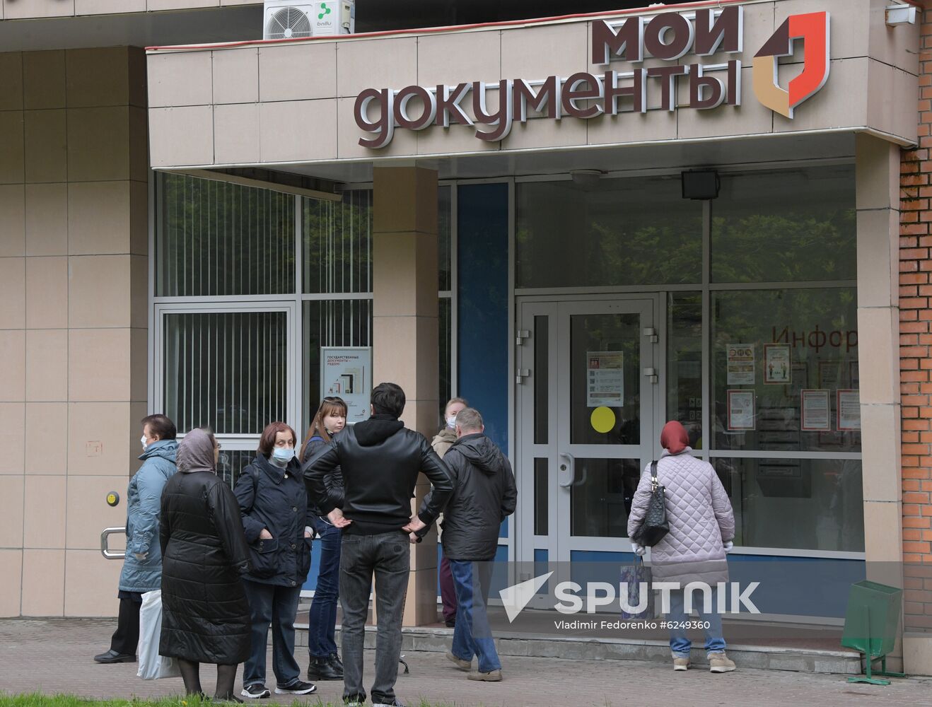 Russia Coronavirus Lockdown Ease