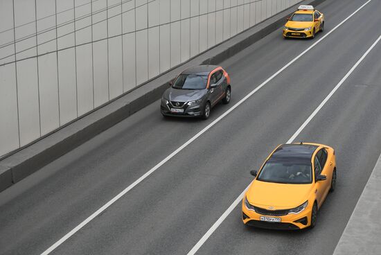 Russia Coronavirus Lockdown Ease