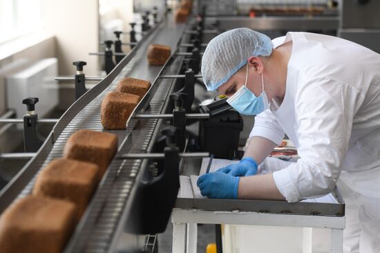 Russia Bread Production