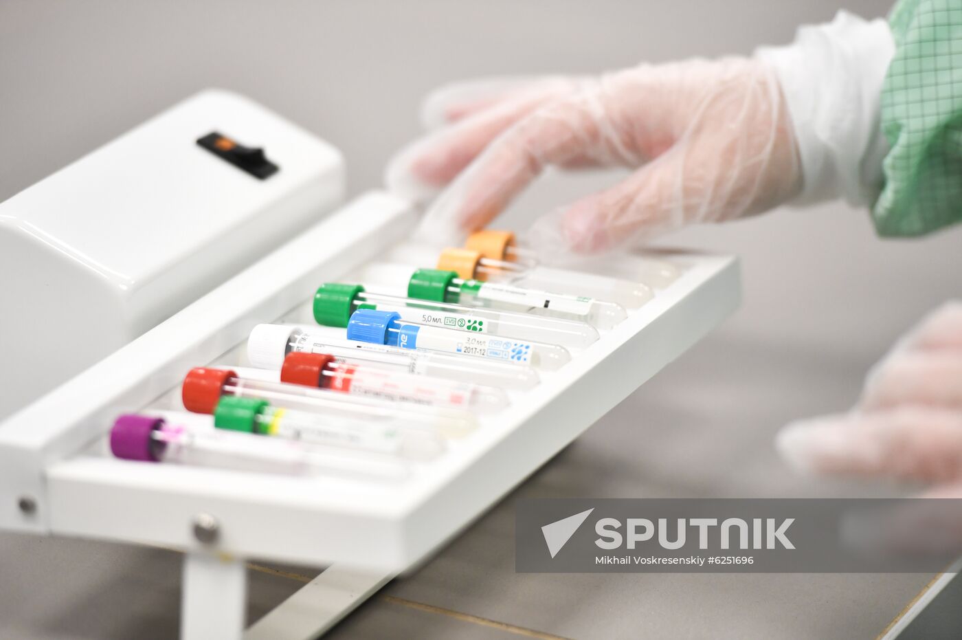 Russia Vials Production