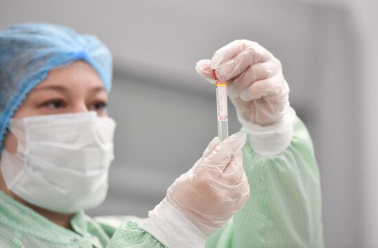 Russia Vials Production