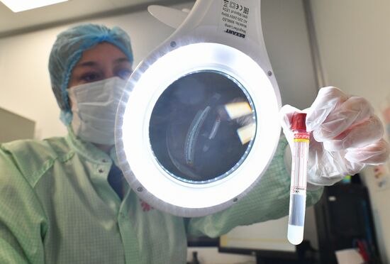 Russia Vials Production