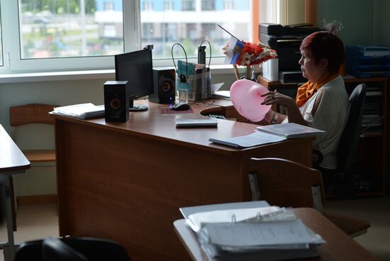 Russia Coronavirus Graduates Farewell Bell