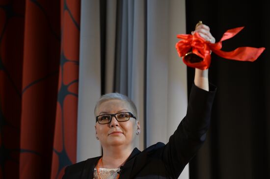 Russia Coronavirus Graduates Farewell Bell