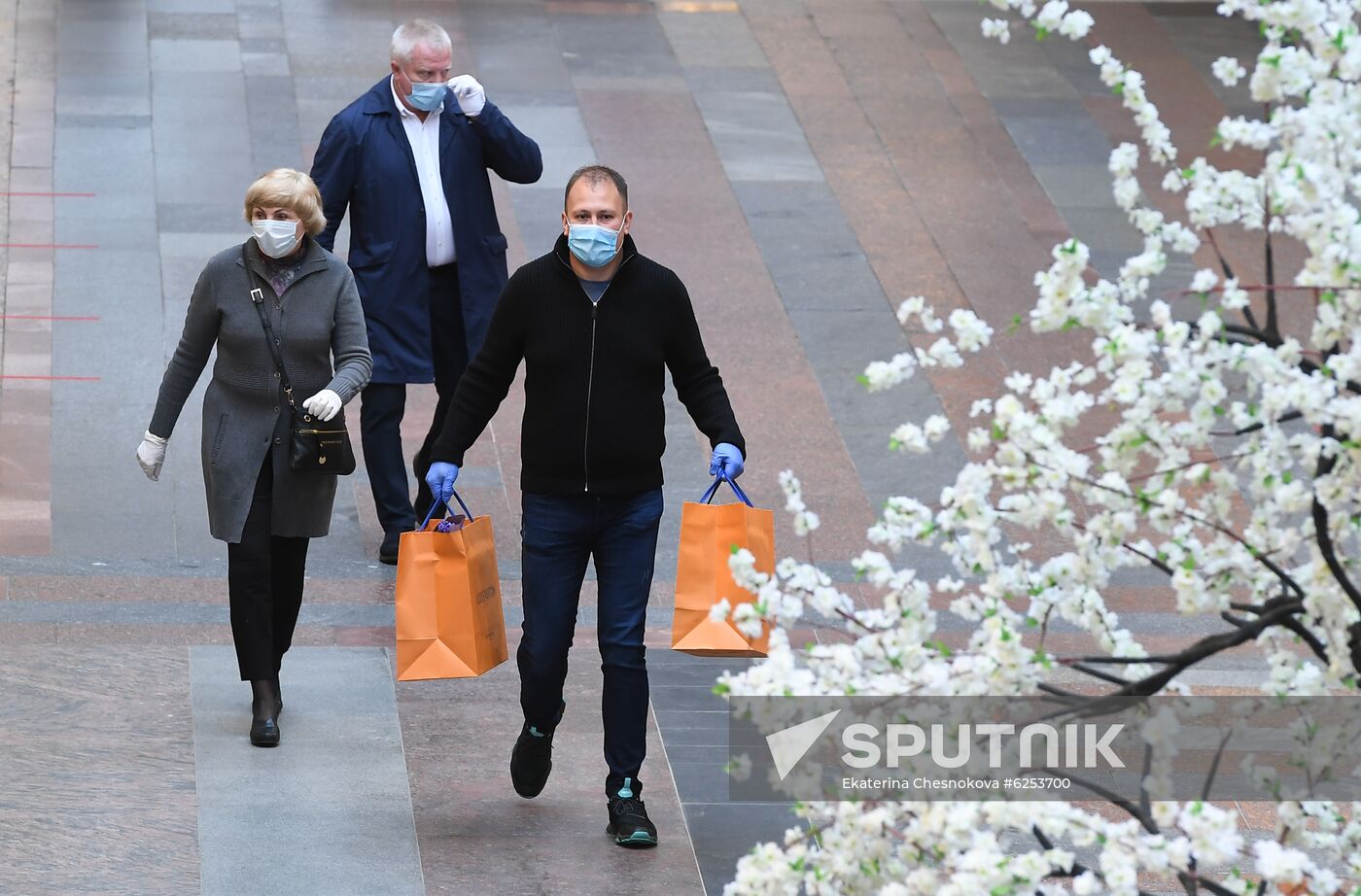 Russia Coronavirus Lockdown Ease