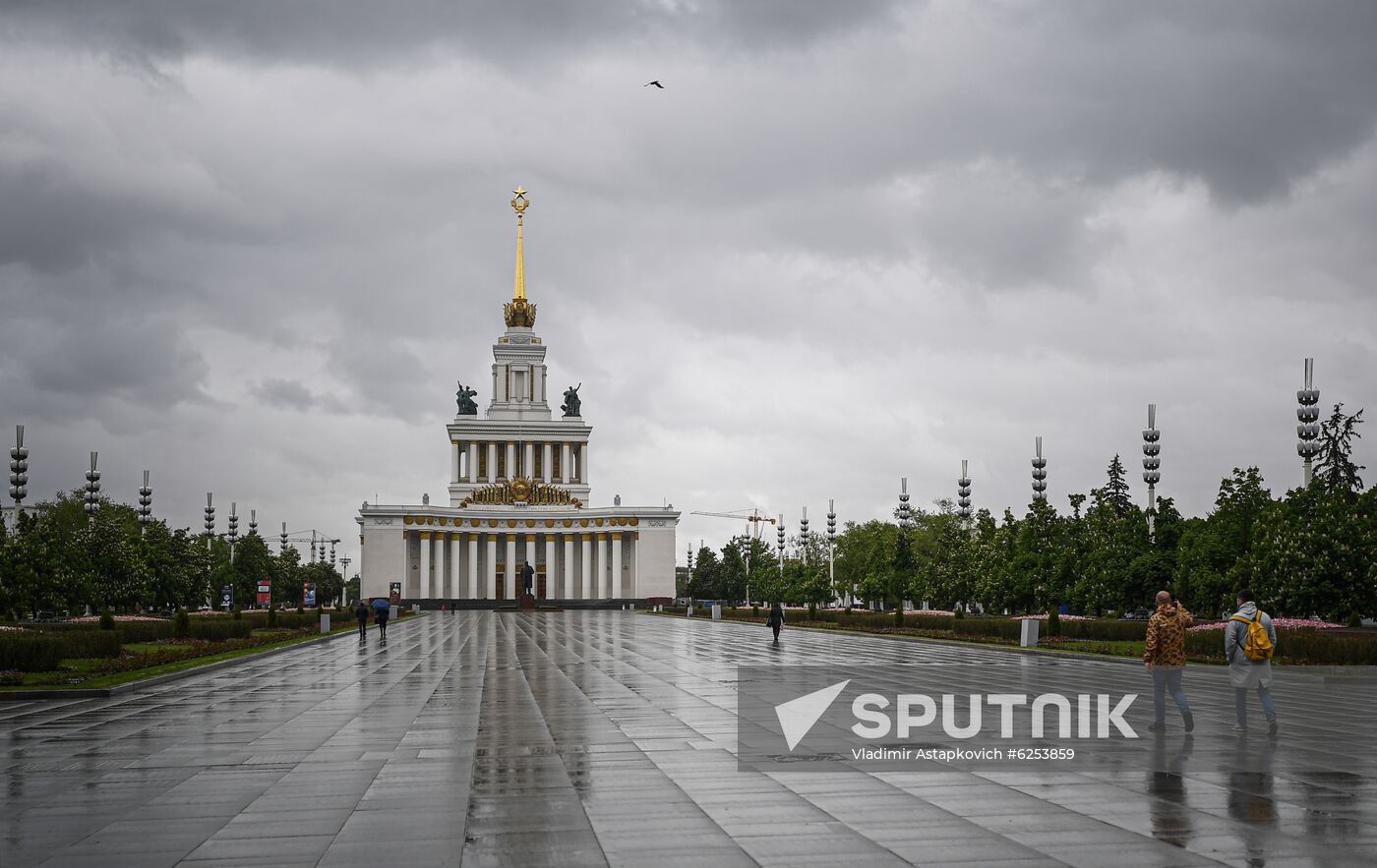 Russia Coronavirus Lockdown Ease