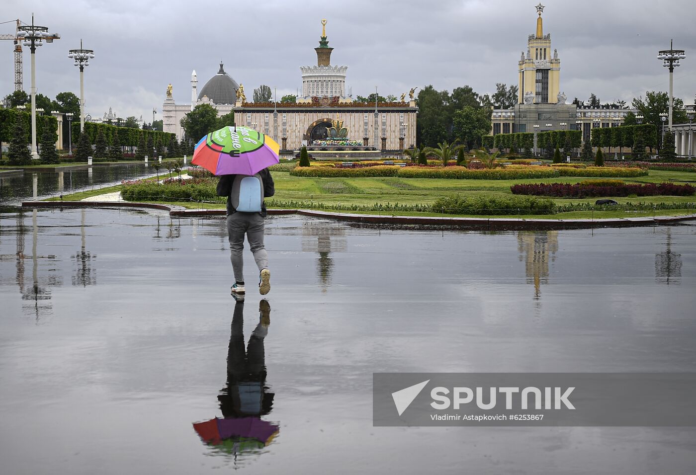 Russia Coronavirus Lockdown Ease