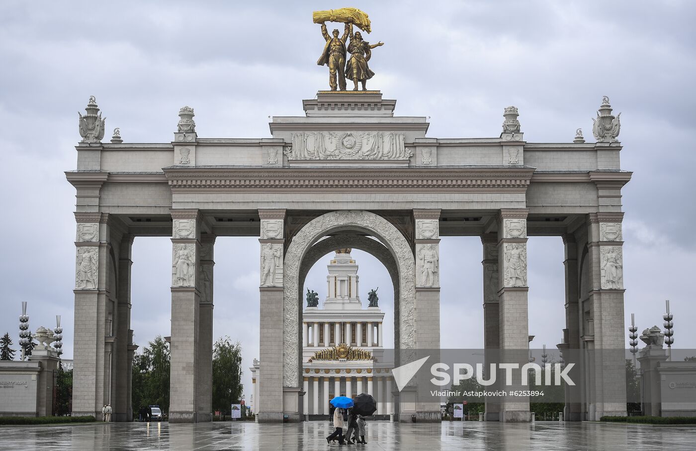 Russia Coronavirus Lockdown Ease