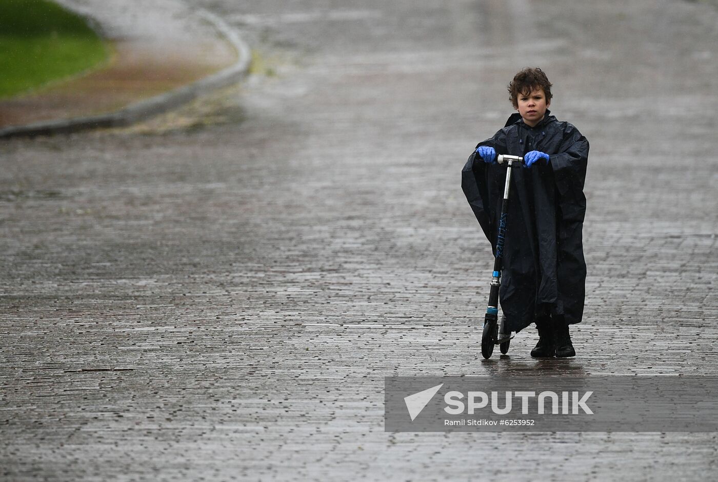 Russia Coronavirus Lockdown Ease