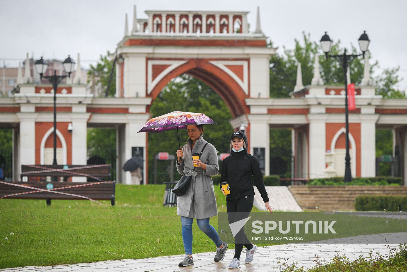 Russia Coronavirus Lockdown Ease