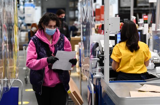 Russia Coronavirus Lockdown Ease