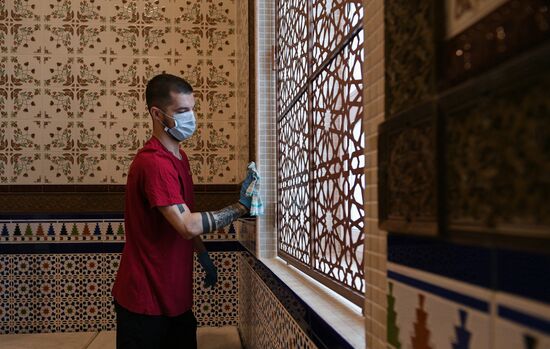 Russia Coronavirus Lockdown Ease