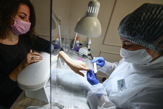 Russia Coronavirus Lockdown Ease