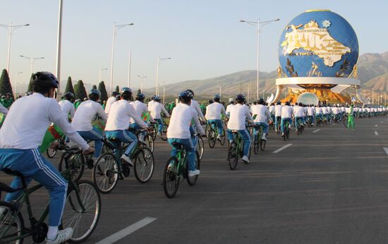 Turkmenistan Bicycle Monument