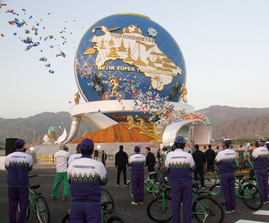 Turkmenistan Bicycle Monument