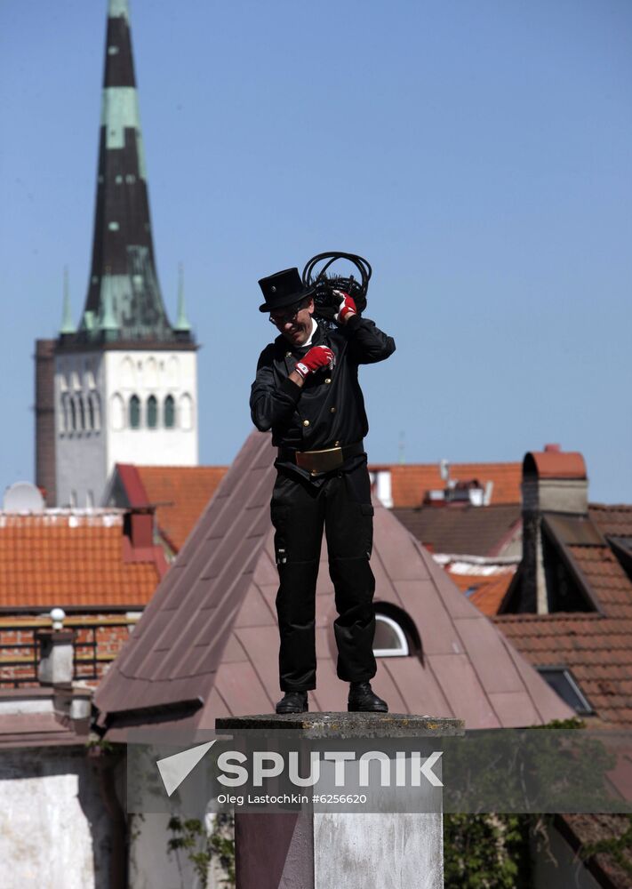 Estonia Chimney Sweeper