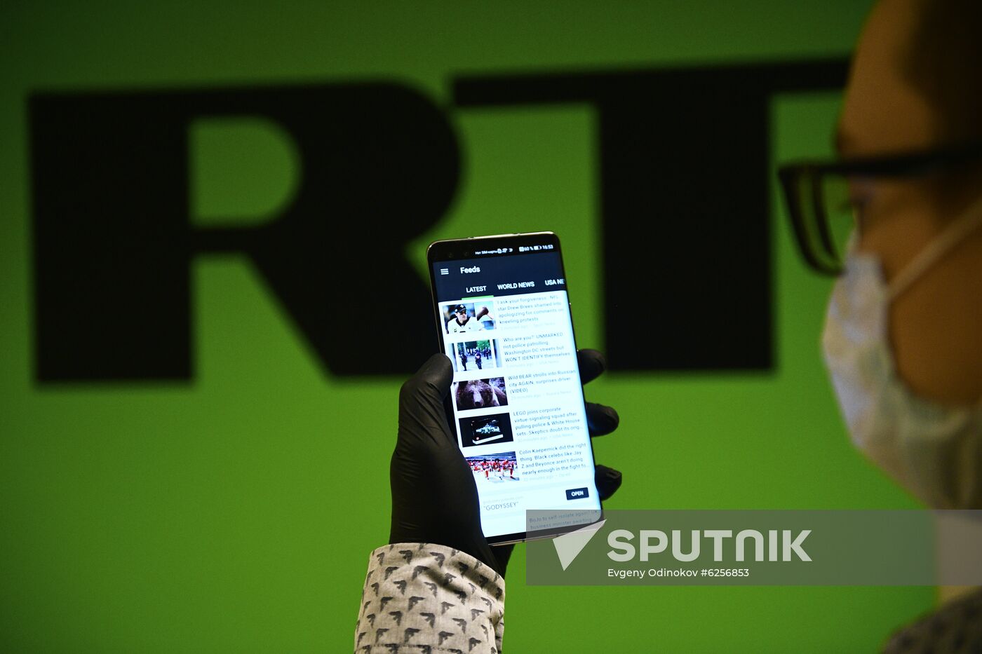 Russia RT HUAWEI HONOR Partnership