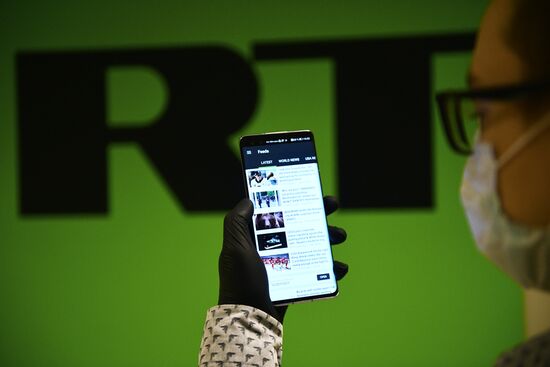 Russia RT HUAWEI HONOR Partnership
