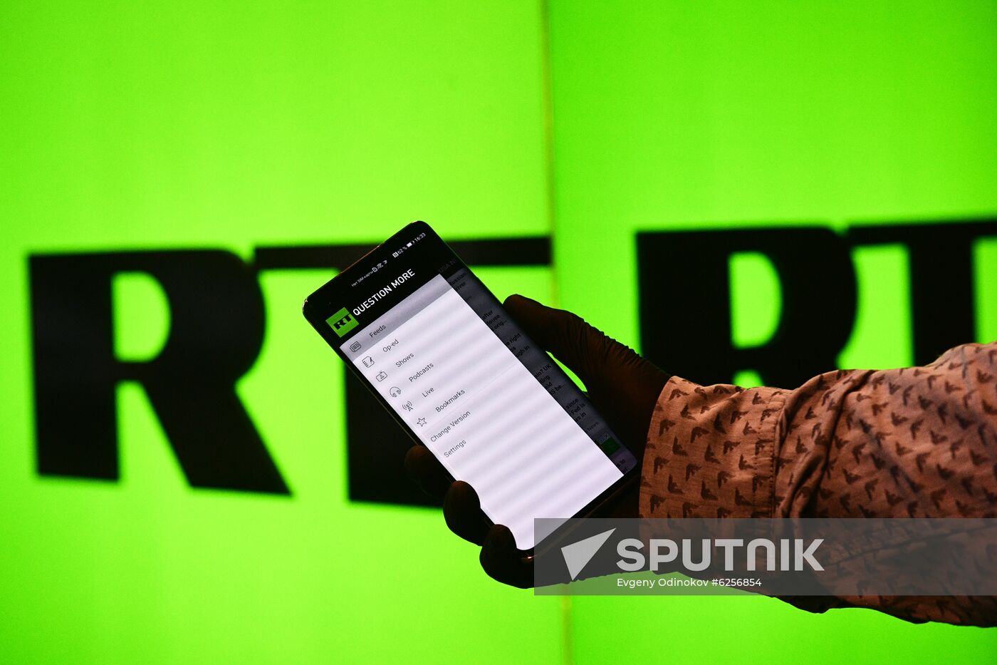 Russia RT HUAWEI HONOR Partnership