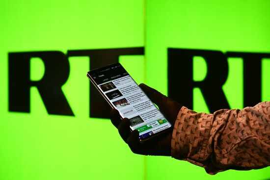 Russia RT HUAWEI HONOR Partnership