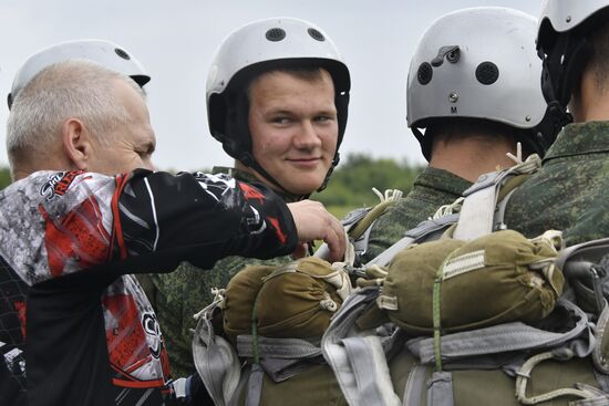 Russia Airborne Troops Conscripts