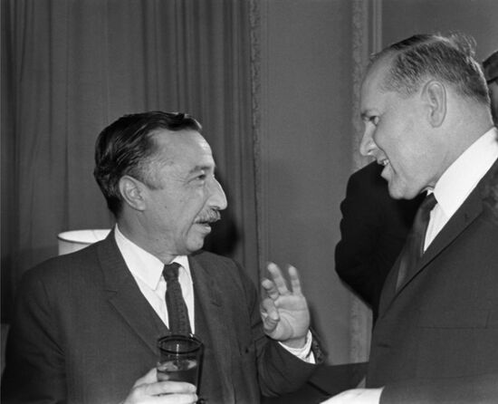 Republic of Chile Embassy hosts reception