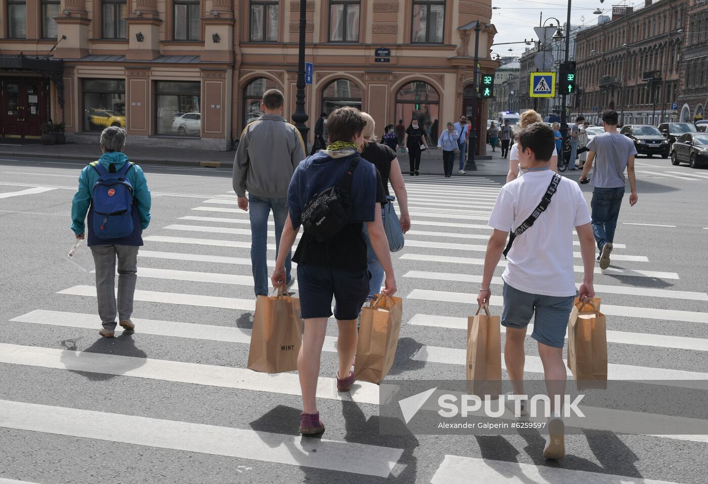 Russia Coronavirus Lockdown Ease