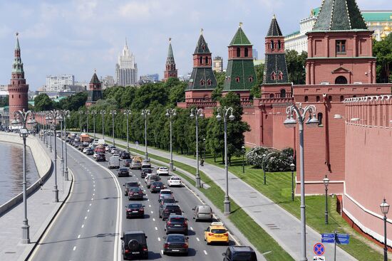 Russia Coronavirus Lockdown Ease