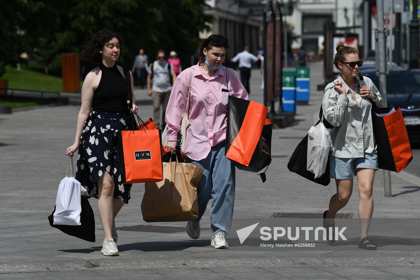 Russia Coronavirus Lockdown Ease