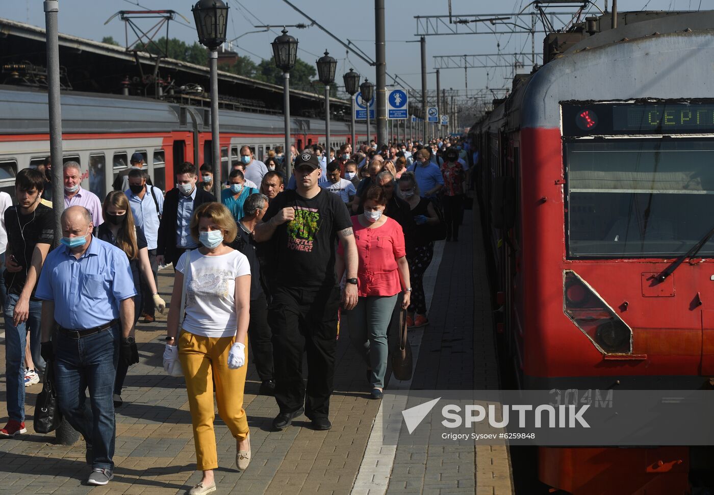 Russia Coronavirus Lockdown Ease