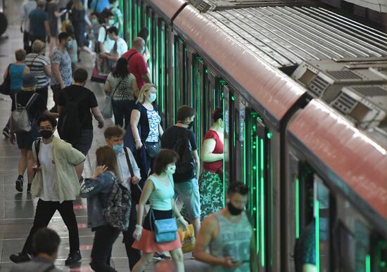 Russia Coronavirus Lockdown Ease