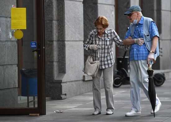 Russia Coronavirus Lockdown Ease