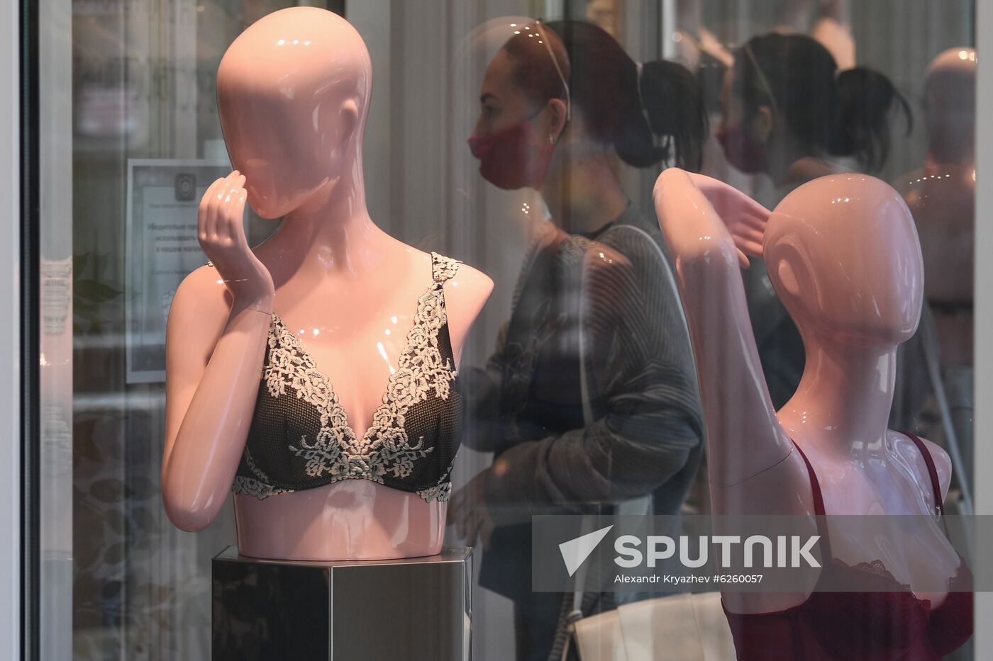 Russia Coronavirus Lockdown Ease