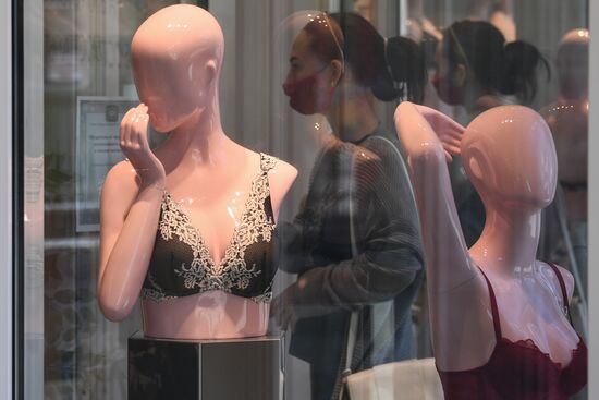 Russia Coronavirus Lockdown Ease