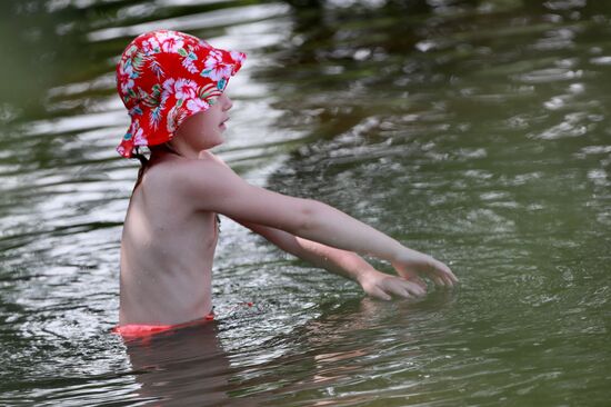 Russia Coronavirus Lockdown Ease