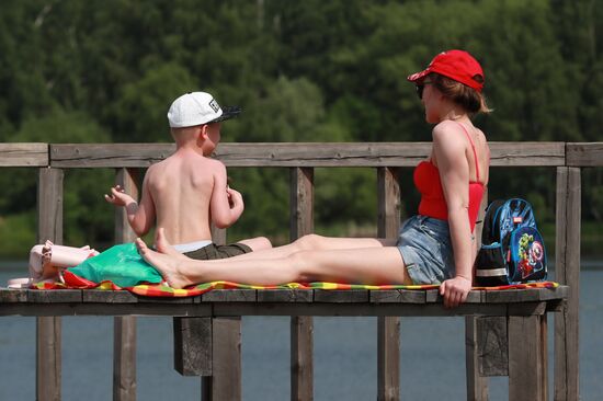 Russia Coronavirus Lockdown Ease