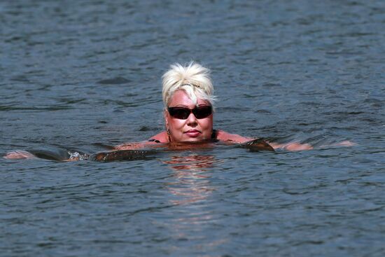 Russia Coronavirus Lockdown Ease